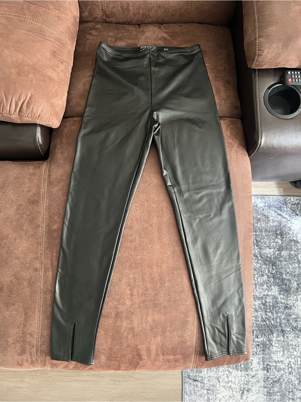 Bagatelle Collection Faux Leather Split Hem Leggings Black High Rise Size XS